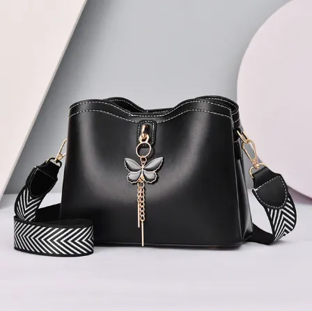 2021 Women White Handbag New Designer Butterfly Tassel PU Leather Messenger Bags Ladies Crossbody Female Tote Shoulder Bag